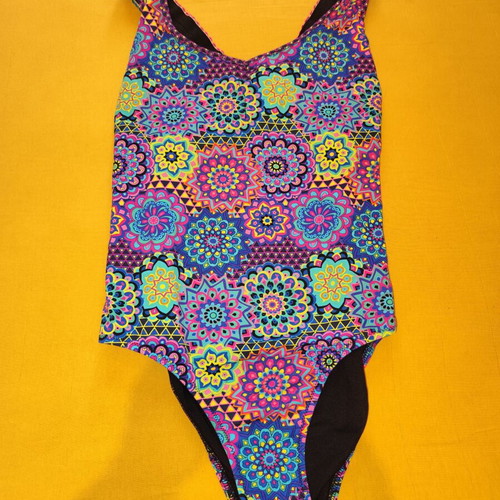 Multicolor one-piece swimsuit XL used with beautiful design