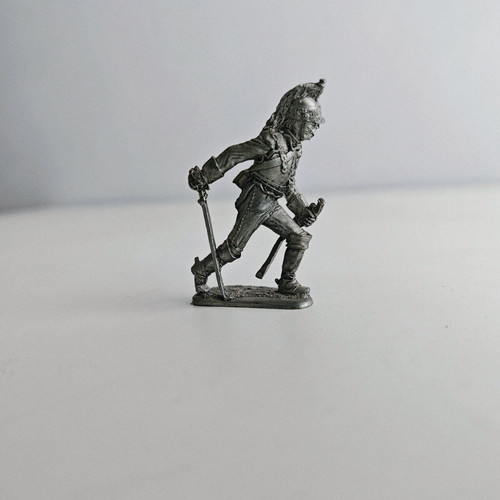 Lead soldier used, collectible, unpainted