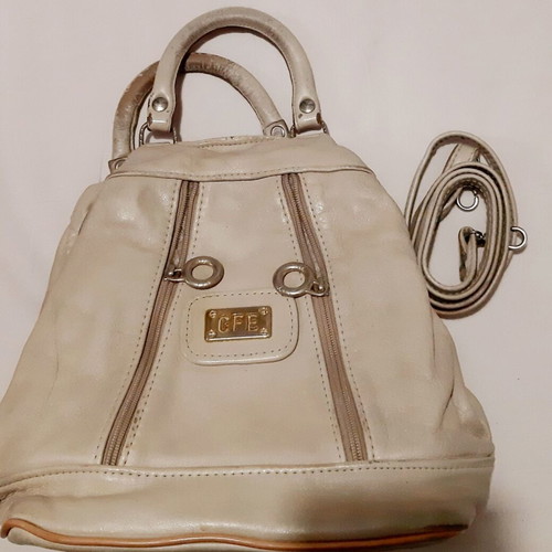GGE large beige leather handbag used with removable strap and zipper