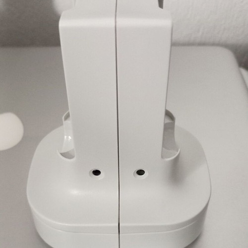 Genuine Microsoft double charging dock for Xbox 360 battery pack used