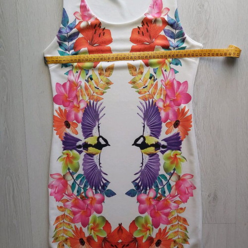 Mini dress Fullah Sugah like new, size small, white multicolor