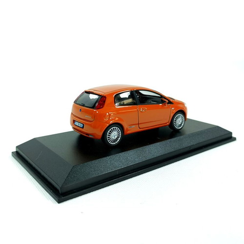Fiat Grande Punto 3 Doors Metallic Orange 1:43 Diecast Model New