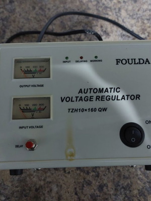 Foulda αυτόματος σταθεροποιητής τάσης TZH10x160 QW 1000VA 4.6A
