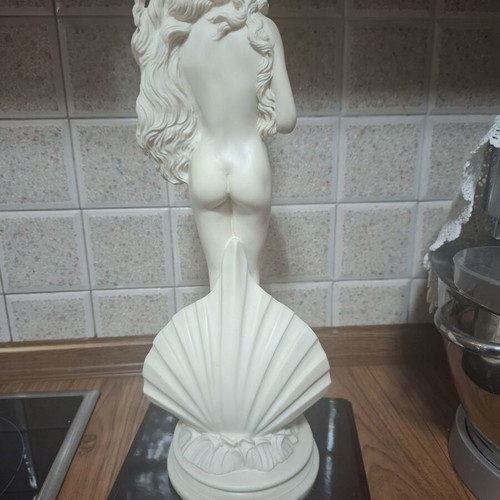 Birth of Aphrodite statue like new, 50 cm alabaster resin