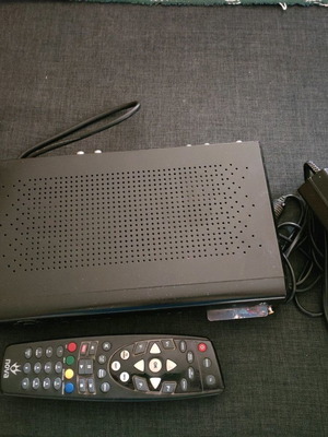 NOVA BOX HD831 Pace Zapper decoder used with accessories