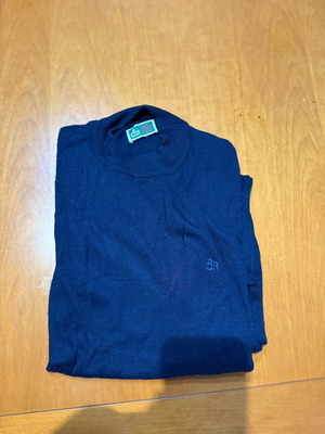Dur sweater size XL like new