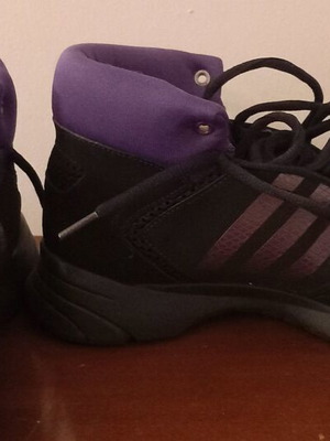 Adidas women's sport boots like new, size 39