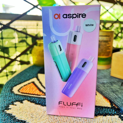Aspire Fluffi White like new with 2 coils