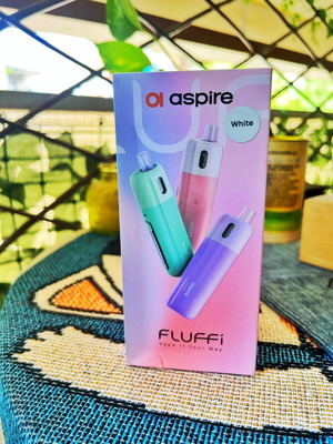 Aspire Fluffi White like new with 2 coils