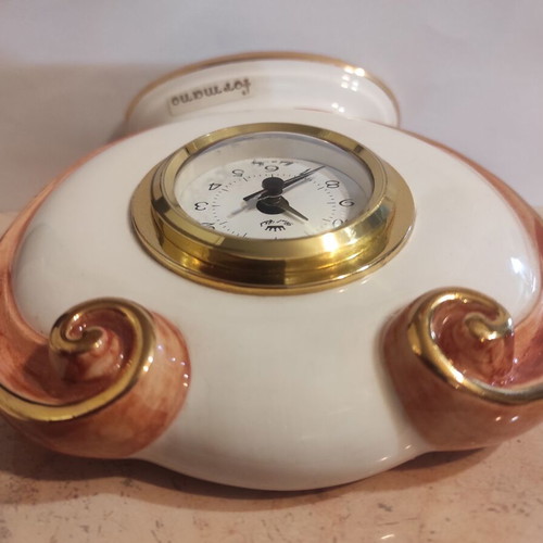 Ceramic clock with battery like new, analog table clock