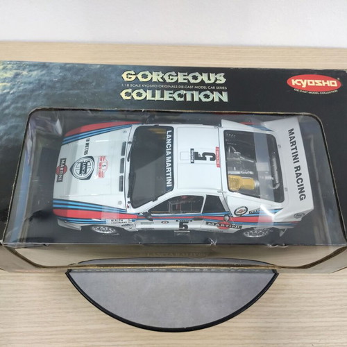 Metal model Kyosho LANCIA 037 RALLY 84 TOUR DE CORSE No.5 1:18 new