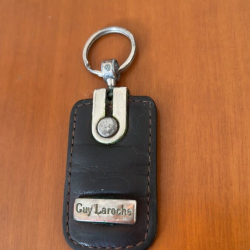 Guy Laroche leather keychain used, brown