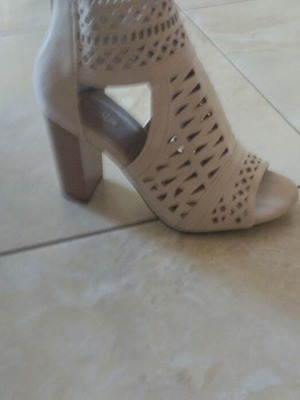 Deezee peep toe ankle boots new, size 38, beige