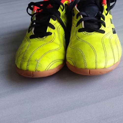 Adidas kids' football shoes size 36 used, yellow