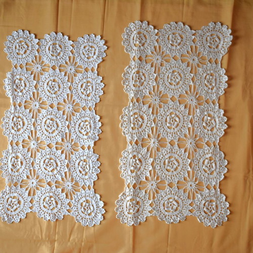 Handmade table linens set in good condition