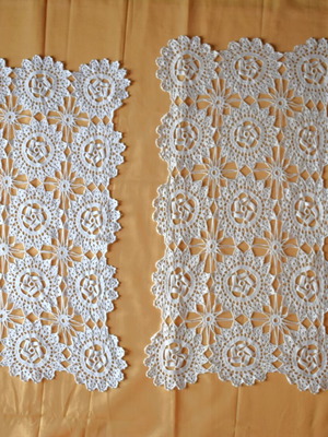 Handmade table linens set in good condition