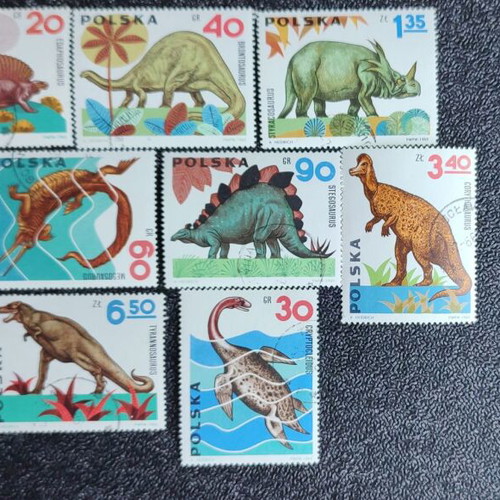 Polish dinosaur stamps like new