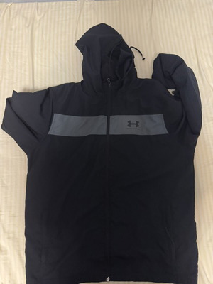 Under Armour jacket, black, size L