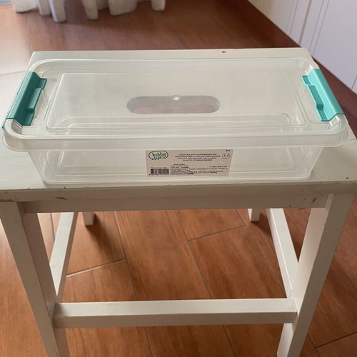 Plastic storage and organization box 11.3 x 27.3 x 6.2 cm new