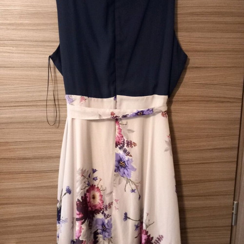 Sleeveless floral dress Dorothy Perkins new, size 50