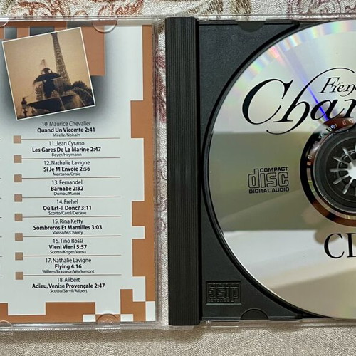 French Chansons 3 CD box set like new, 1998