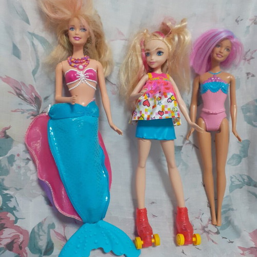 Barbie dolls used, pack of three