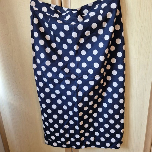 Vintage blue polka dot skirt like new with white dots