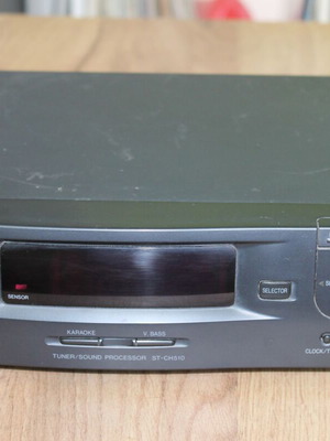 Technics ST-CH510 preamplifier used with scratches