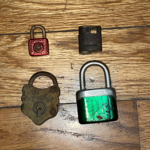 Vintage padlocks used, pack of 6, various sizes