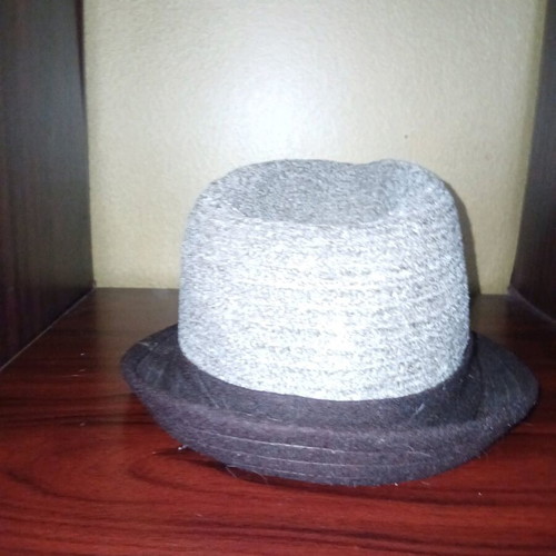 Hat used, size 57, 100% cotton, beige brown
