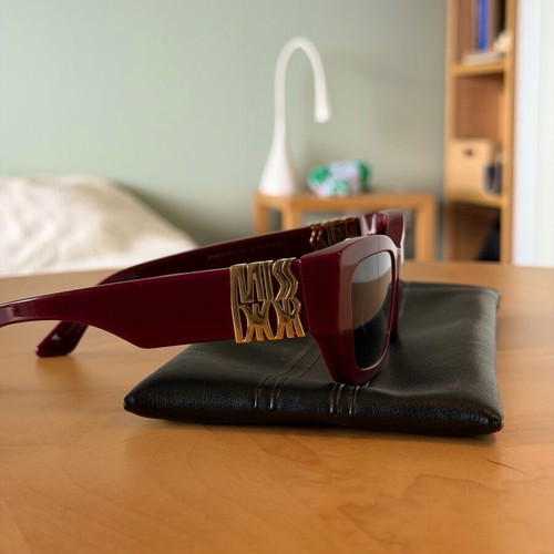 Christian Dior Miss Dior Sunglasses used, maroon