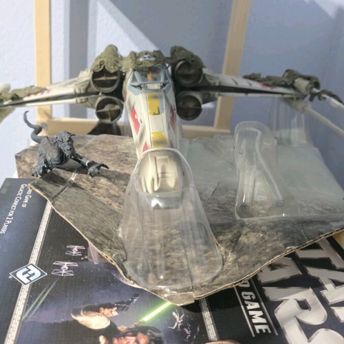 Star Wars Luke Skywalker X-Wing με Dagobah και R2-D2 μεταχειρισμένο