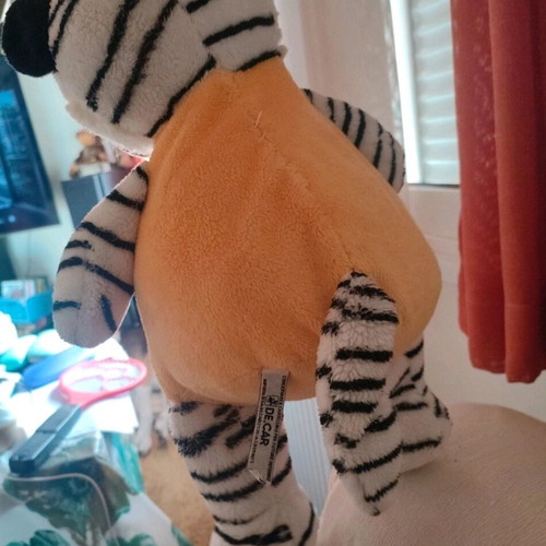 Stuffed tiger used, very soft cuddly animal