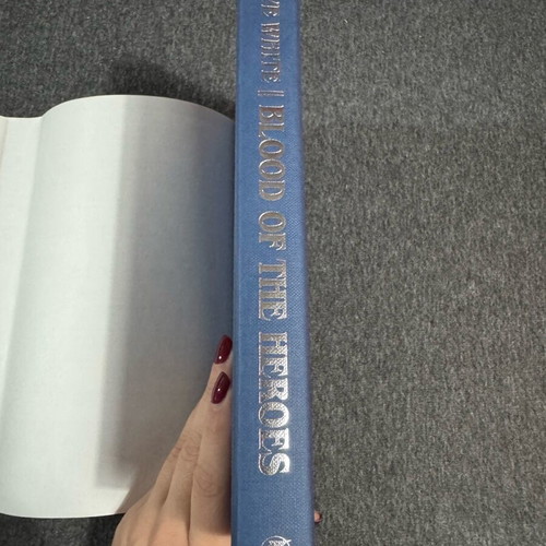 Steve White Blood of the Heroes hardcover like new