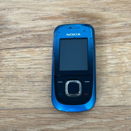 Nokia 2680 for parts like new