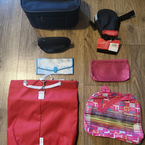 Pack of 7 toiletry bags in various sizes new