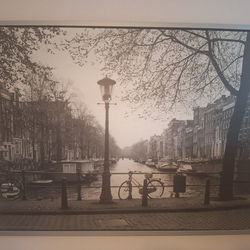 IKEA VILSHULT Amsterdam wall art used, aluminum frame 140x100 cm
