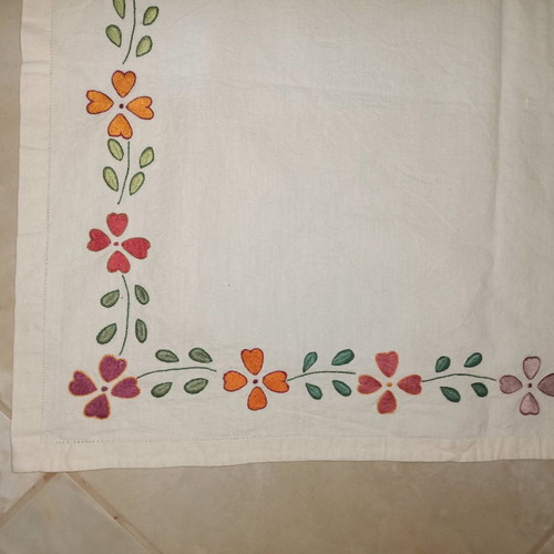 Vintage embroidered handmade baulorouho new on camboto fabric