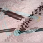  Selfie sticks