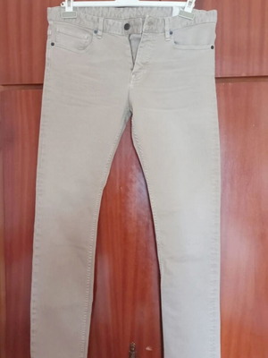 Мъжки панталон Hugo Boss употребяван, бежов, slim fit, размер M/L
