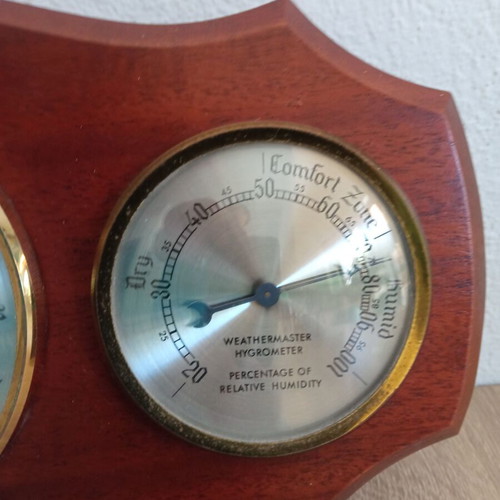 Wooden wall-mounted Weathermaster weather station vintage, used