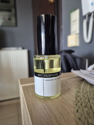Prada Paradoxe type perfume 30ml new