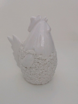 Porcelain hen like new, vintage decorative handmade