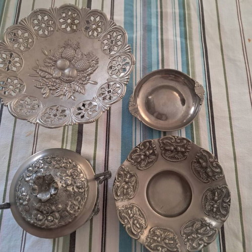 Gianniotika used decorative set of 4 pieces