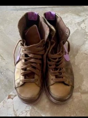Nike Athletic Shoes Like New, Gold 38.5 EU