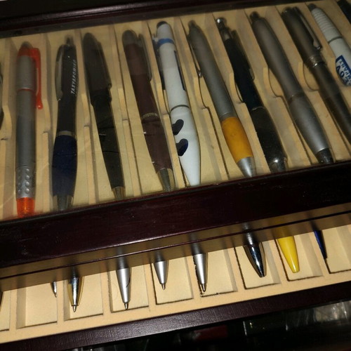 Pen and stylus collection like new, 40+40 pieces
