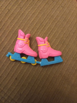Sindy 1991 vintage rollers