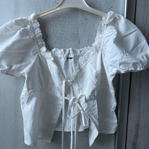 Eltaa crop top like new, white, size S