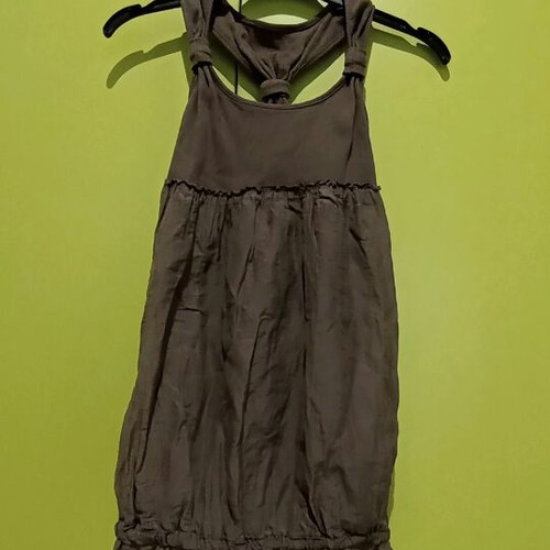 Top brown with mako and silk like new