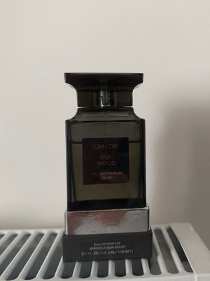 Tom Ford Oud Wood κανονικό άρωμα μεταχειρισμένο 100 ml